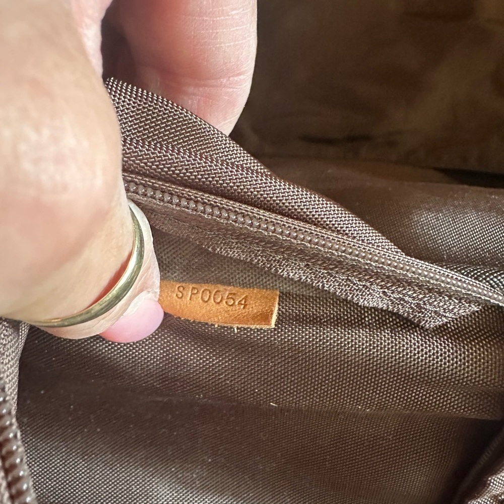 Louis Vuitton Suitcase - Picture 7 of 7